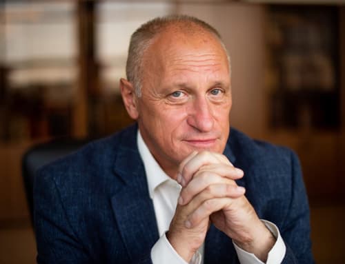 Александр Александрович Аузан