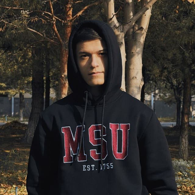 Бахтияров Артур Р-21